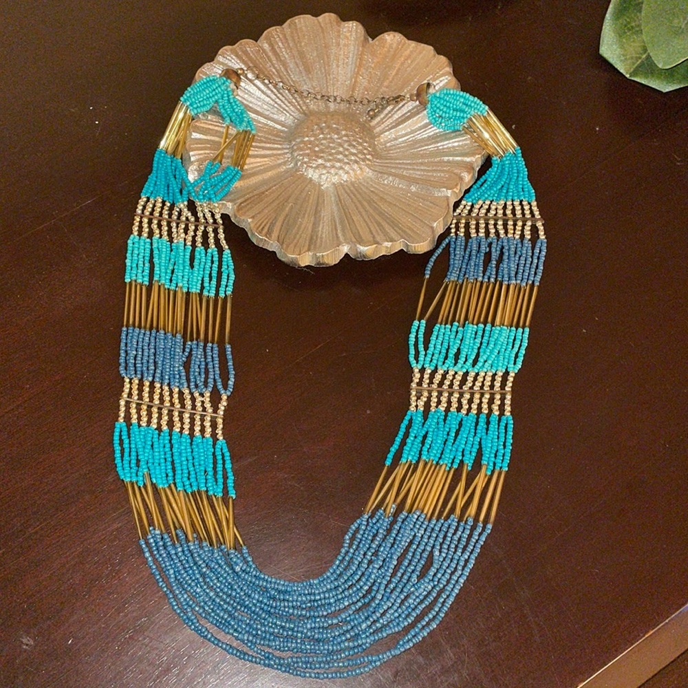 Beaded necklace